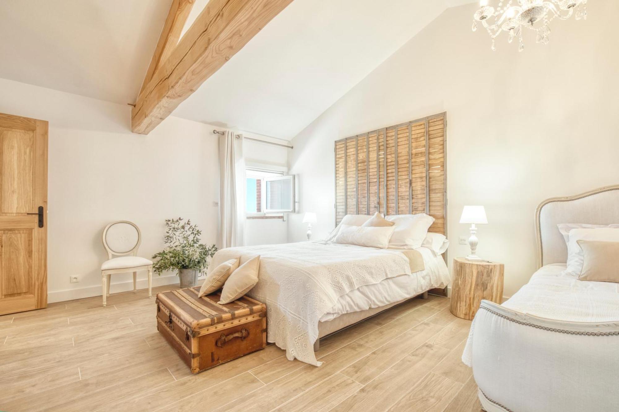 Escons Domaine De Charme Hotell Saint-Sulpice-sur-Leze Eksteriør bilde