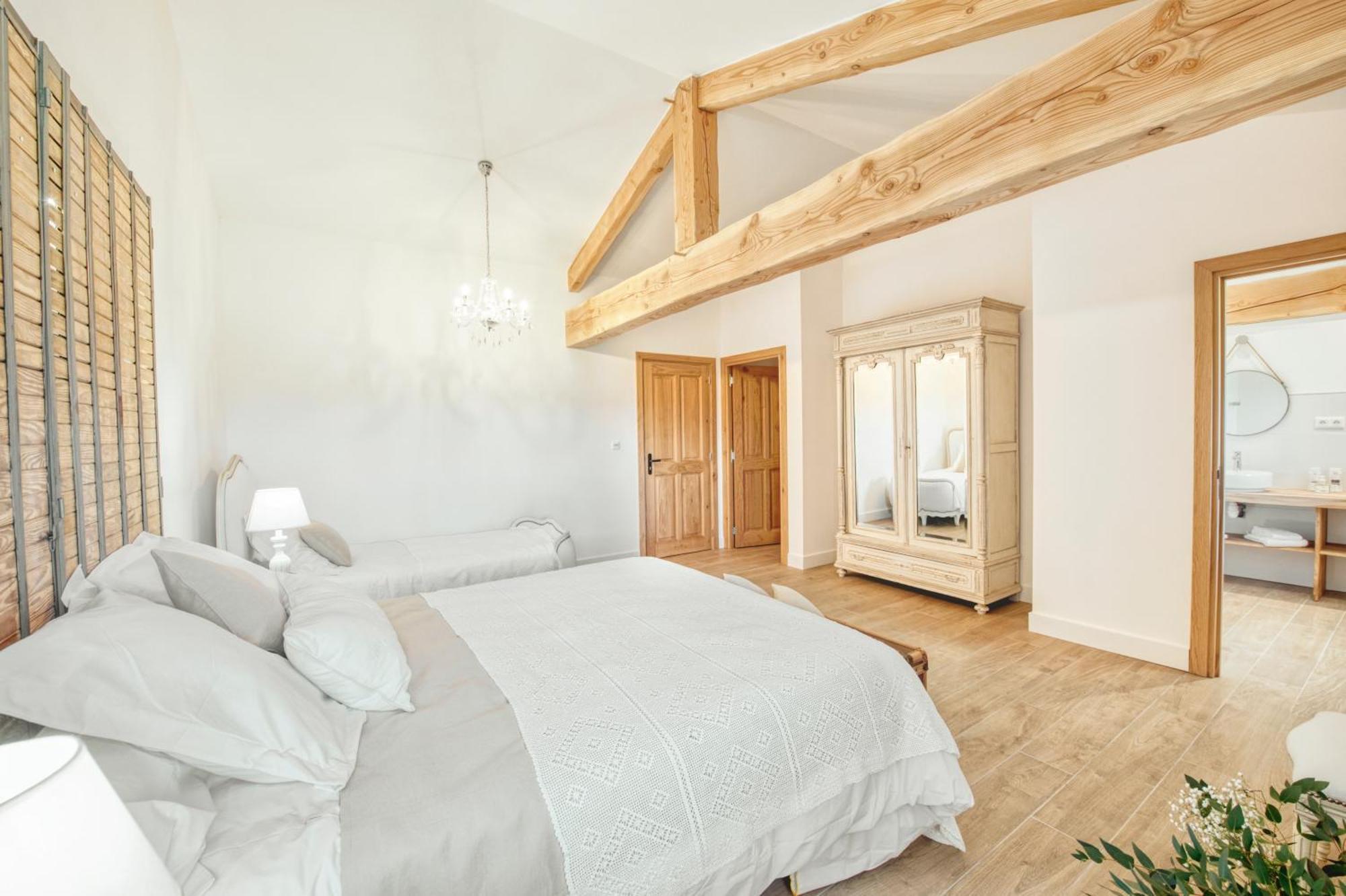 Escons Domaine De Charme Hotell Saint-Sulpice-sur-Leze Eksteriør bilde